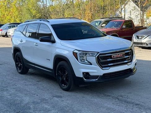 Certified 2023 GMC Terrain AT4 image 3