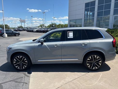 Used 2025 Volvo XC90 B6 Plus AWD/4WD image 9