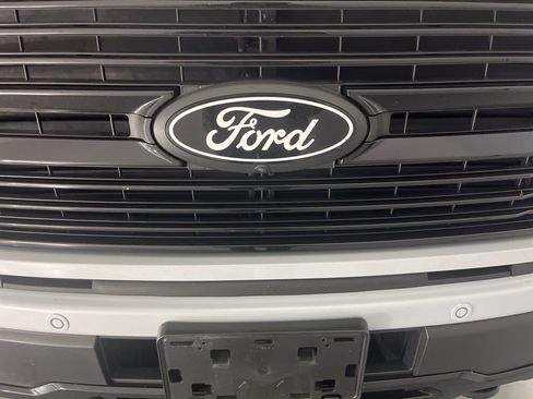 Used 2025 Ford F150 Platinum w/ Equipment Group 702A High image 34