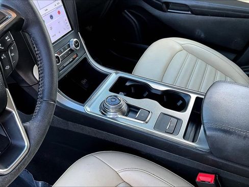 Used 2022 Ford Edge SEL w/ Convenience Package AWD/4WD image 20
