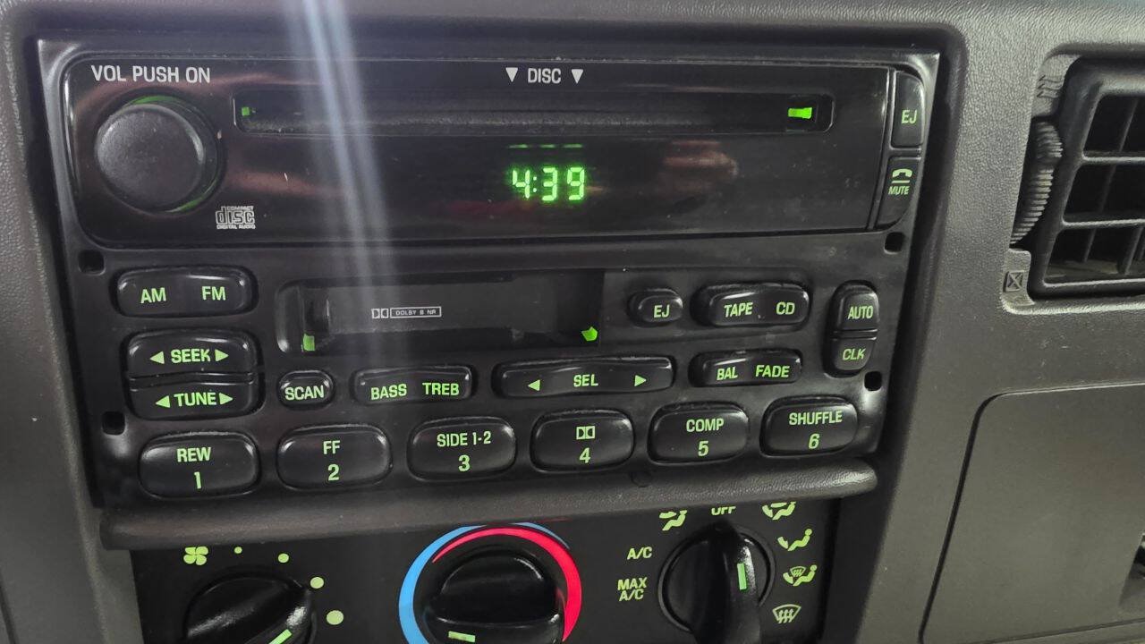 Used 2000 Ford F250 XLT RWD image 35