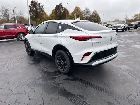 New 2026 Buick Envista Sport Touring image 2