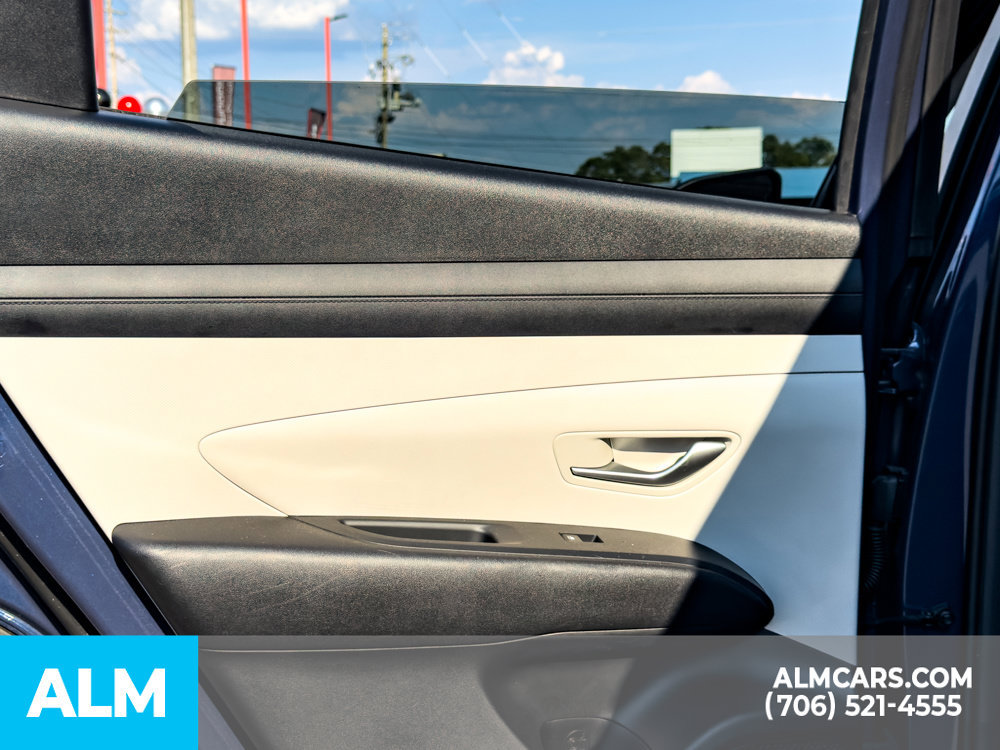 Certified 2025 Hyundai Tucson SEL FWD image 9