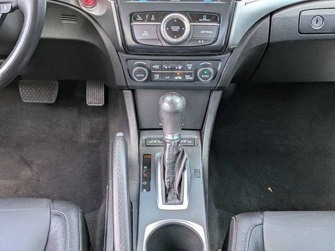 Used 2020 Acura ILX FWD image 19