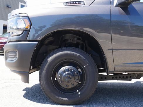 New 2024 RAM 3500 Tradesman image 12