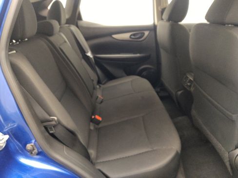 Used 2018 Nissan Rogue Sport S w/ S Appearance Package FWD image 19