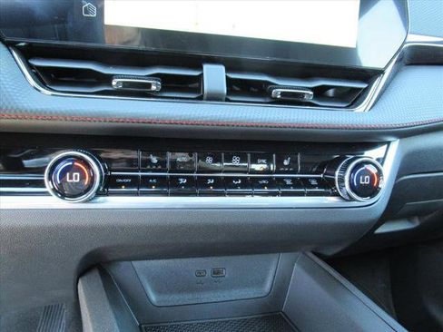 New 2026 Chevrolet Equinox RS image 25