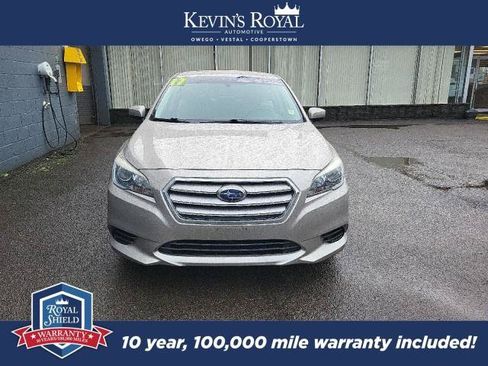 Used 2017 Subaru Legacy 2.5i Premium AWD/4WD image 4