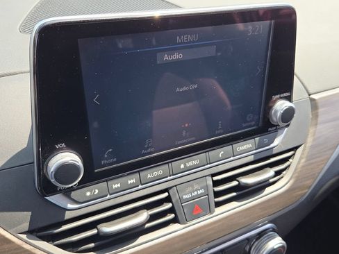 Certified 2023 Nissan Altima 2.5 SV FWD image 20