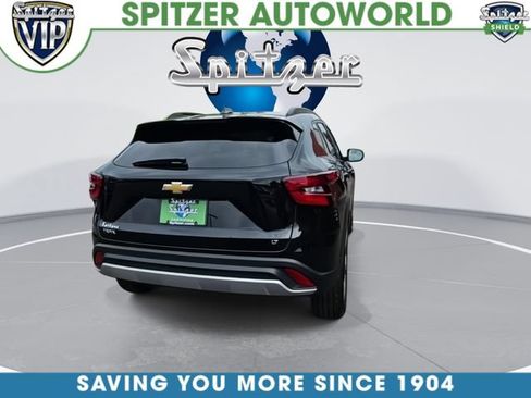 Used 2024 Chevrolet Trax LT w/ Driver Confidence Package FWD image 7