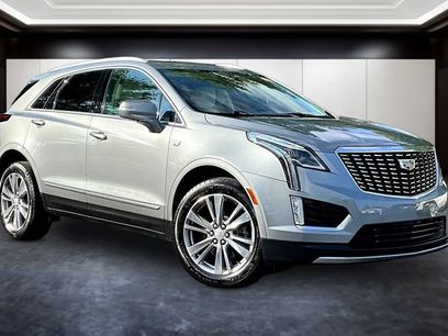 Certified 2024 Cadillac XT5 Premium Luxury w/ LPO, Floor Liner Package