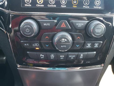 Used 2021 Jeep Grand Cherokee Limited X AWD/4WD image 23