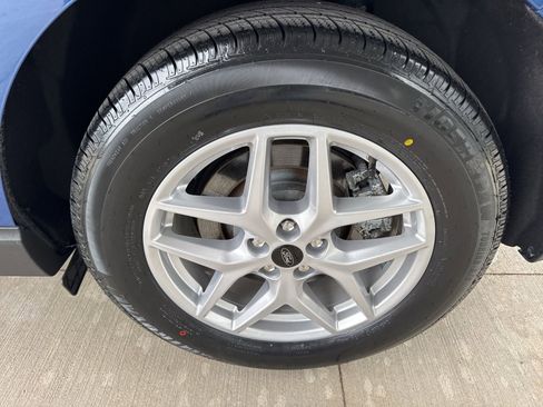 Certified 2024 Ford Edge SEL image 19