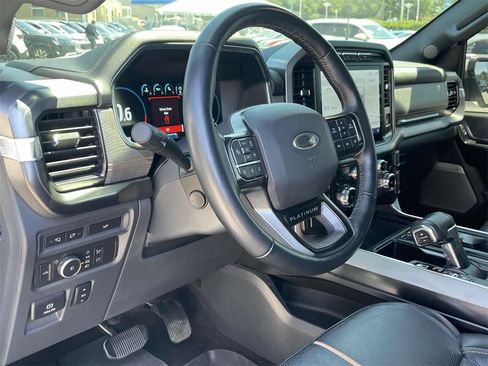 Used 2022 Ford F150 Platinum image 16