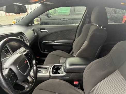 Used 2022 Dodge Charger GT RWD image 15