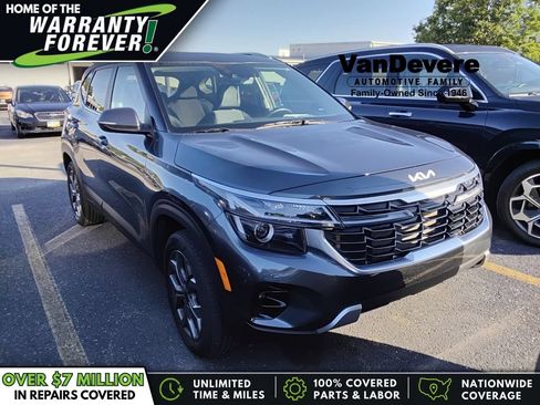 Used 2024 Kia Seltos S AWD/4WD image 1