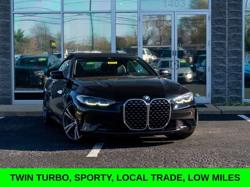 Used 2021 BMW 430i Convertible image 1