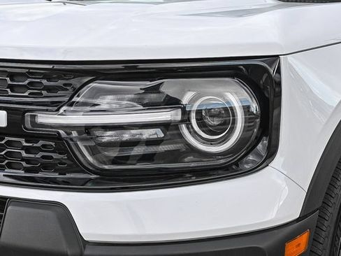 Certified 2025 Ford Bronco Sport Outer Banks w/ Outer Banks Tech Package+ AWD/4WD image 4