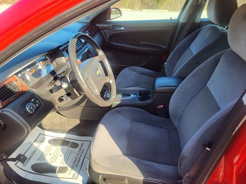 Used 2011 Chevrolet Impala LT image 10