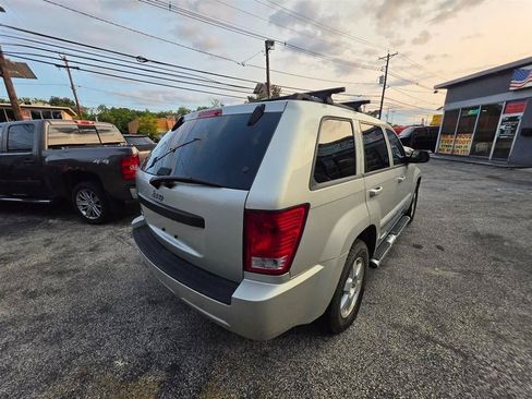 Used 2008 Jeep Grand Cherokee Laredo AWD/4WD image 7
