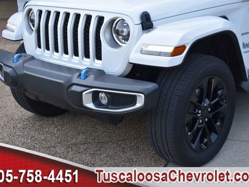 Used 2023 Jeep Wrangler Unlimited Sahara w/ Cold Weather Group AWD/4WD image 42