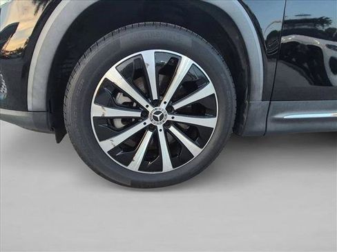 Certified 2022 Mercedes-Benz GLB 250 image 21