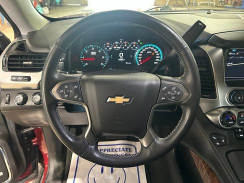 Used 2019 Chevrolet Tahoe Premier AWD/4WD image 31