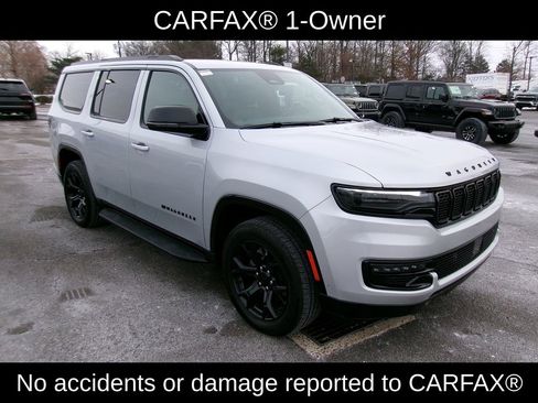 Certified 2024 Jeep Wagoneer Series II image 2