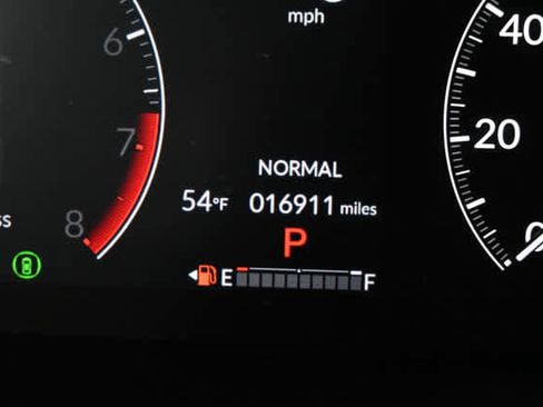 Used 2024 Honda HR-V LX image 21