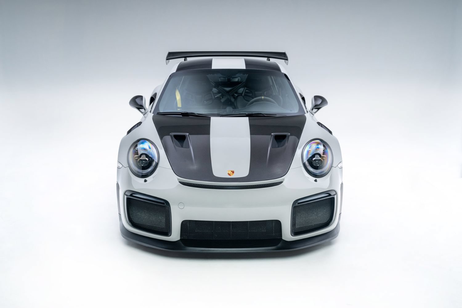 Used 2018 Porsche 911 GT2 RS RWD image 15