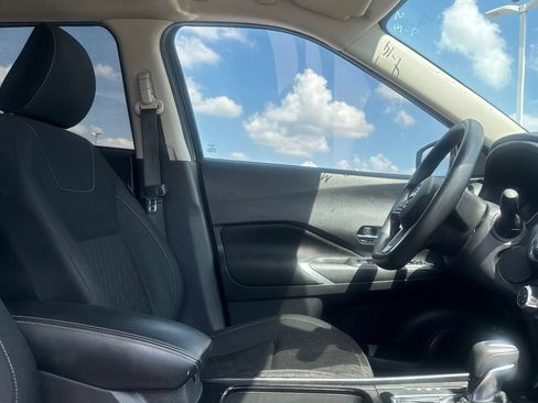 Certified 2023 Nissan Kicks SV FWD image 29