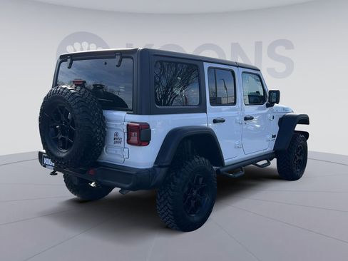 Used 2024 Jeep Wrangler Willys image 7