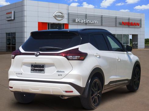 Used 2024 Nissan Kicks SR w/ SR Premium Package FWD image 4