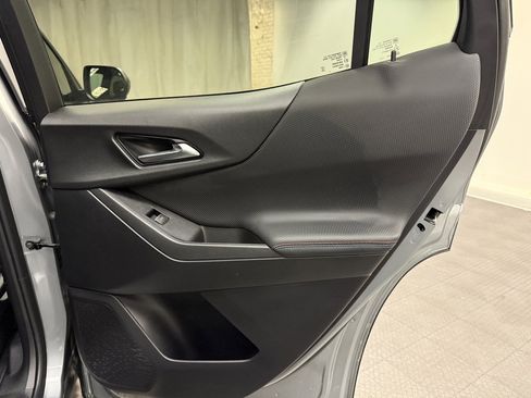 Used 2025 Chevrolet Equinox RS w/ Safety and Technology Package image 19