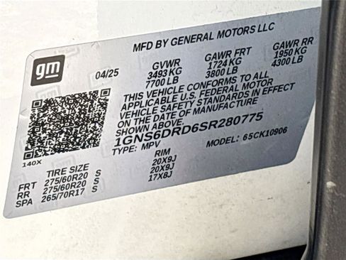 Used 2025 Chevrolet Suburban Z71 AWD/4WD image 34