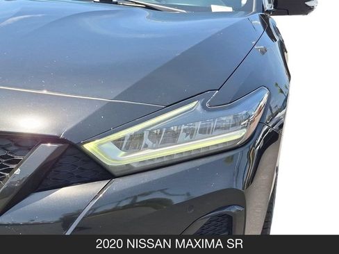 Used 2020 Nissan Maxima SR w/ Sport Mat Group FWD image 10