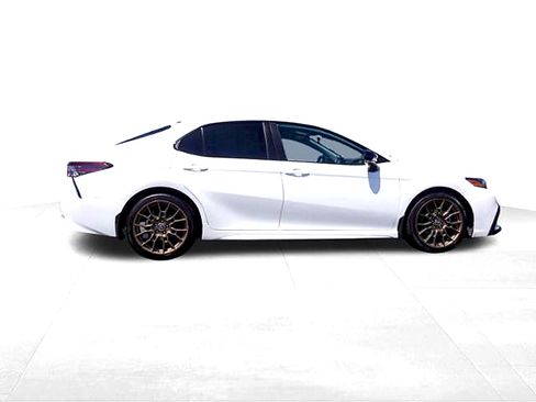 Certified 2023 Toyota Camry SE FWD image 2