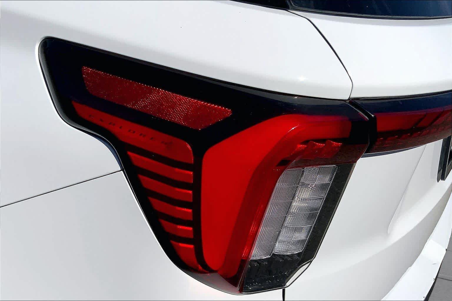 Used 2026 Ford Explorer Active RWD image 28