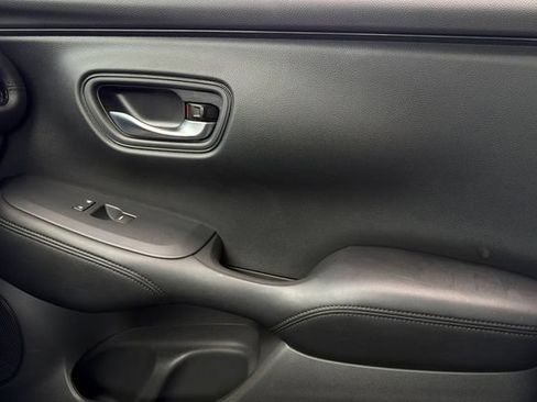 Certified 2024 Honda HR-V LX image 21