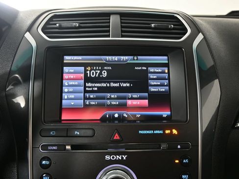 Used 2016 Ford Explorer Sport w/ Equipment Group 401A AWD/4WD image 29