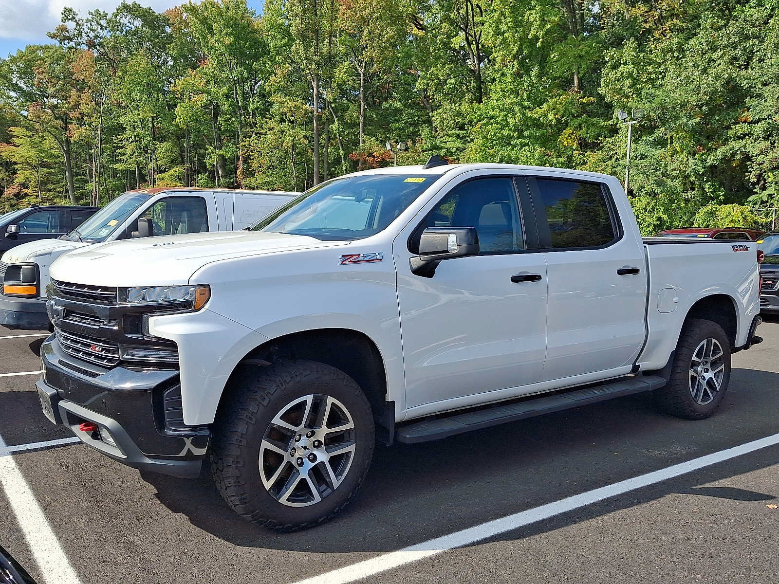 Used 2020 Chevrolet Silverado 1500 LT Trail Boss AWD/4WD image 2