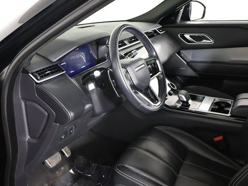 Used 2021 Land Rover Range Rover Velar R-Dynamic S image 26