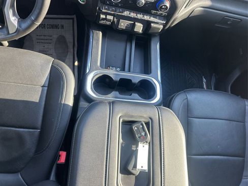 Used 2021 Chevrolet Silverado 1500 LTZ w/ LTZ Premium Package AWD/4WD image 12