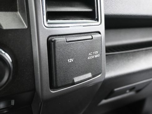 Used 2018 Ford F150 XLT w/ Equipment Group 301A Mid image 29