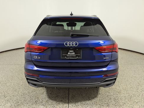 New 2025 Audi Q3 2.0T Premium image 6