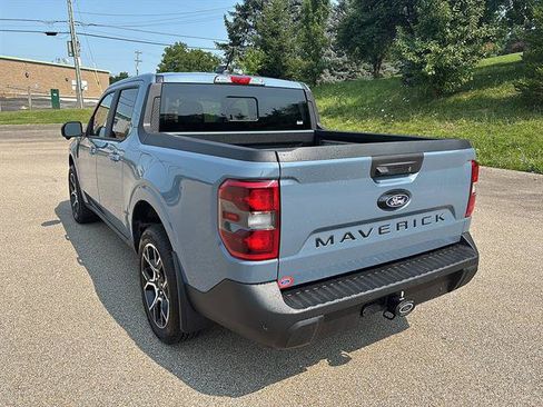 Certified 2025 Ford Maverick Lariat w/ 4K Tow Package AWD/4WD image 2