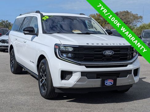 Certified 2025 Ford Expedition Max Platinum image 1