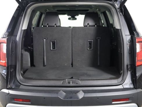 Used 2023 GMC Acadia SLT w/ Preferred Package image 23