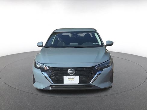 Used 2024 Nissan Sentra SV image 4