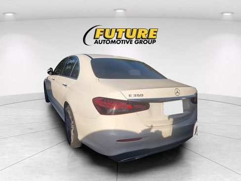 Used 2021 Mercedes-Benz E 350 Sedan image 4